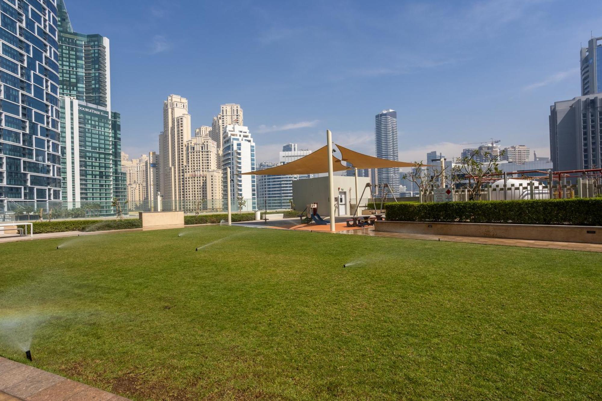 Waves Holiday Home - Waterfront Apartment With Breathtaking Sea Views Dubai Exterior foto